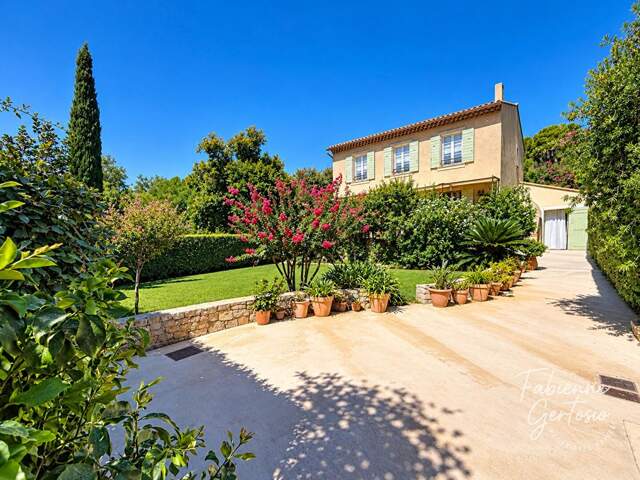 Toulon - Bastide provençale sur terrain de 551m2 — photo du bien