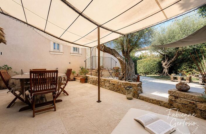 Toulon - Bastide provençale sur terrain de 551m2 — photo 4