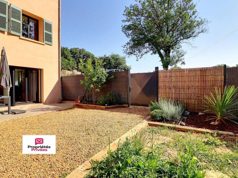 Appartement  Le Castellet 3 pièce(s) 60 m2 avec jardin et places de parking — photo 1
