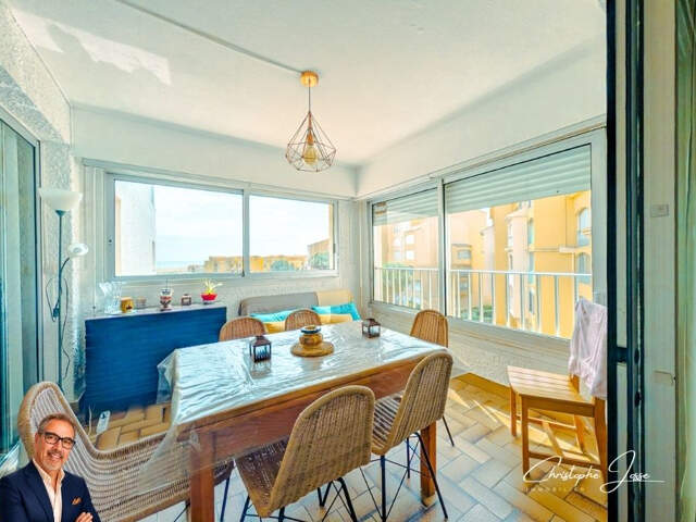 T2 vue mer avec loggia, accès direct plage et parking privé — photo du bien