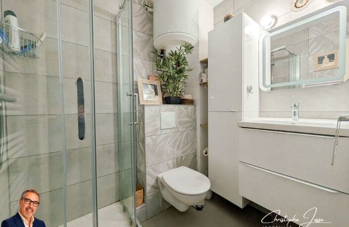 T2 vue mer avec loggia, accès direct plage et parking privé — photo 5