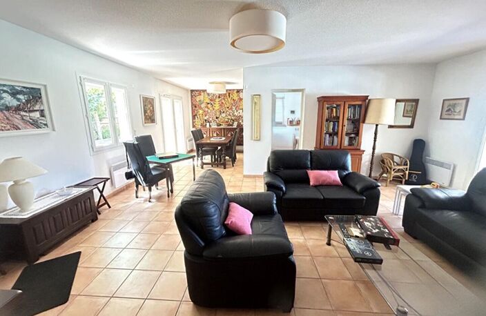Maison familiale 165 m2 sur parc arboré de 1 005 m2 avec piscine — photo 4