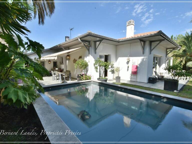 ANGLET | AUX PORTES DE BIARRITZ - MAISON DE PLAIN-PIED AVEC PISCINE — photo 1
