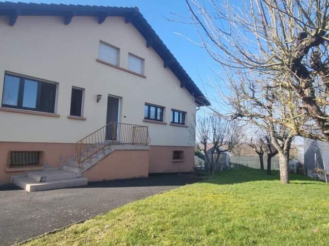 BEAU POTENTIEL POUR CETTE MAISON A RAFFAICHIR - 3 CHAMBRES — photo du bien