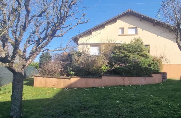 BEAU POTENTIEL POUR CETTE MAISON A RAFFAICHIR - 3 CHAMBRES — photo 2
