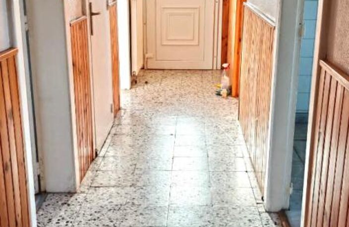 Grande maison familiale ou 2 appartements sur terrain d'environ 13 ares — photo 2