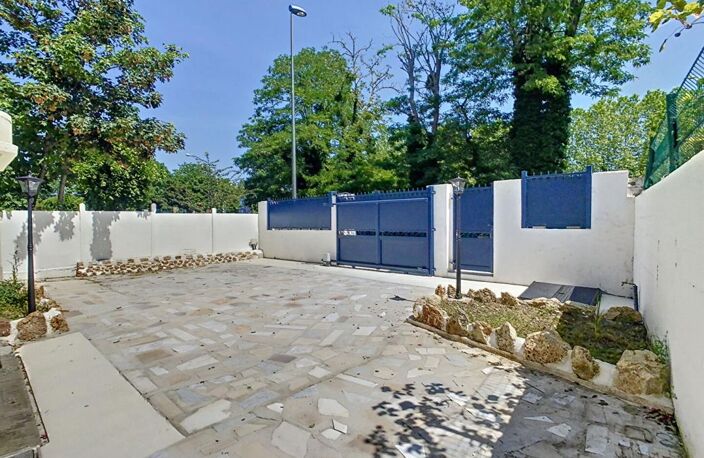Coup de coeur ! Maison entièrement rénovée, 10 min à pied de la gare — photo 4