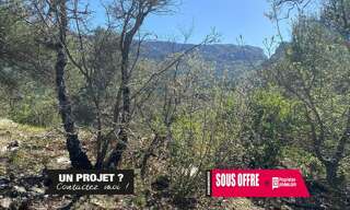 Terrain  2000 m² à vendre à Plan-d'Aups-Sainte-Baume (83640)