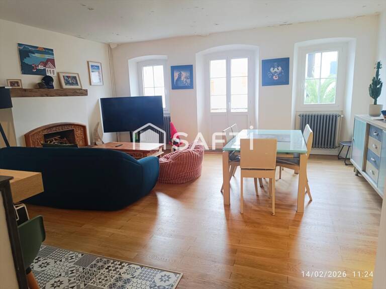 Belle opportunité appartement de 137m2 de Type T5 centre AINHOA , — photo 1