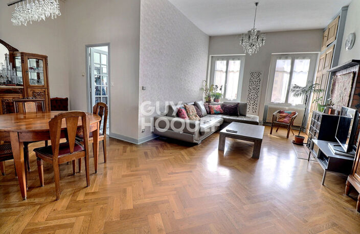 T5 avec cachet de l'ancien - Saxe Gambetta — photo 3
