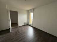 DERNIER ETAGE - 3 CHAMBRES - PARKINGS - TERRASSES — photo 4