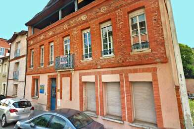 Appartement 3 pièces 903 €