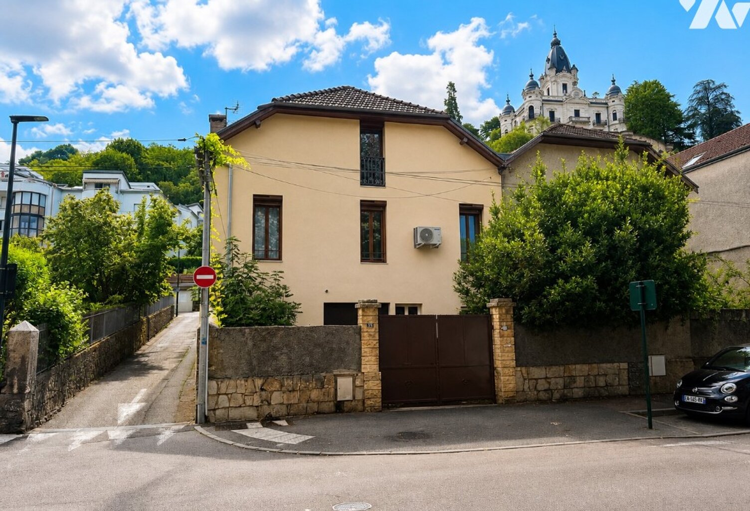 Vente maison 10 pièces 176 m² Aix-les-Bains (73100) — photo 1