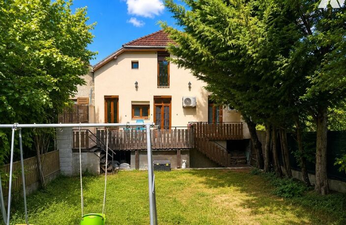 Vente maison 10 pièces 176 m² Aix-les-Bains (73100) — photo 2
