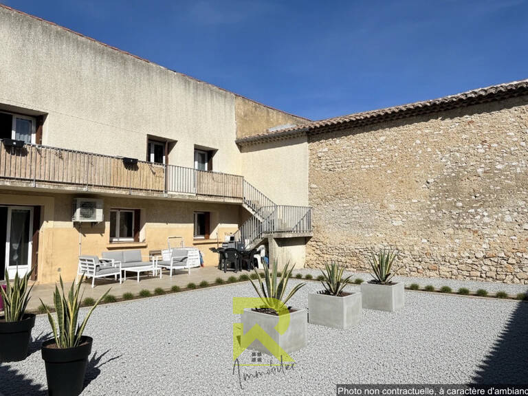 Ensemble Immobilier 4 appartements et jardin — photo 1