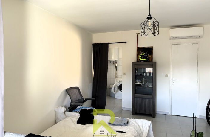 Ensemble Immobilier 4 appartements et jardin — photo 4