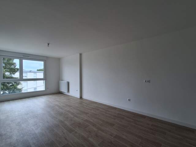 APPARTEMENT T3 NEUF + LOGGIA + BALCON + PARKING - VILLENAVE D'ORNON — photo du bien