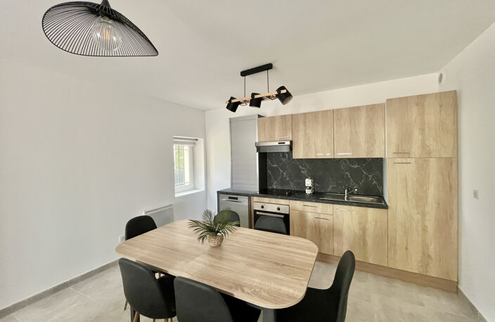 APPARTEMENT T2 MEUBLÉ LES CAMOINS — photo 3