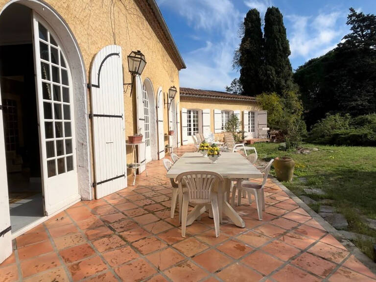 Proche centre Bram, Villa de caractère de 355m2 sur un jardi — photo 1