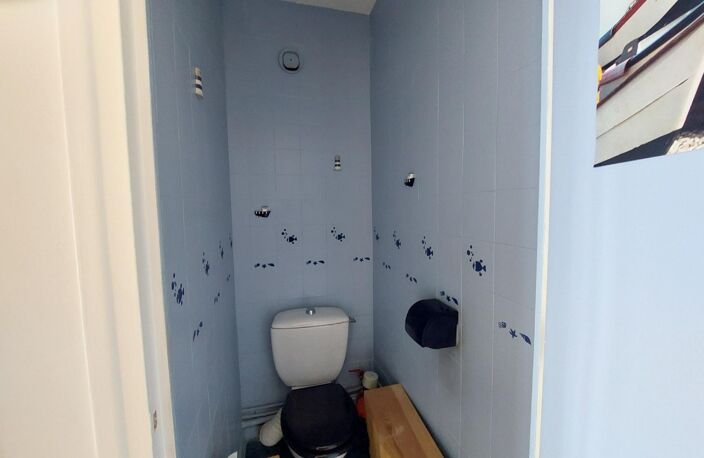 Location appartement 4 pièces 100 m² à Villeurbanne (69100) — photo 3