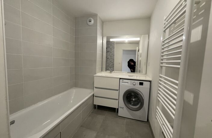 DUPLEX — photo 3