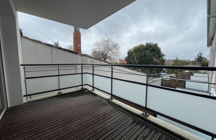 DUPLEX — photo 4