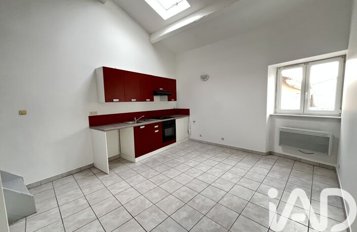 Location Appartement 3 pièces — photo 2