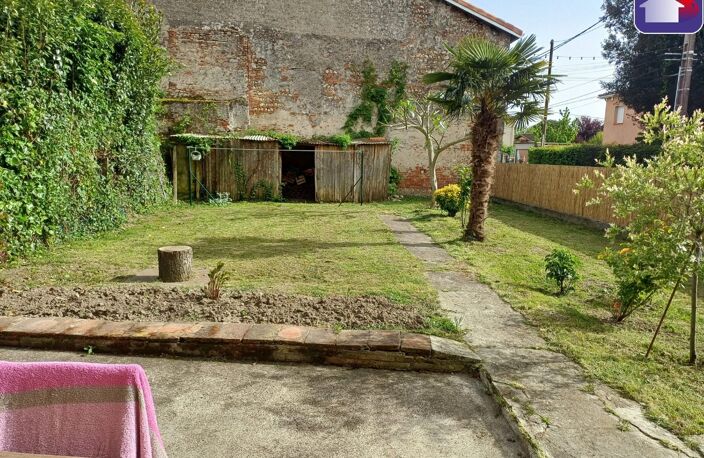 MAISON DE VILLE AVEC JARDIN — photo 2