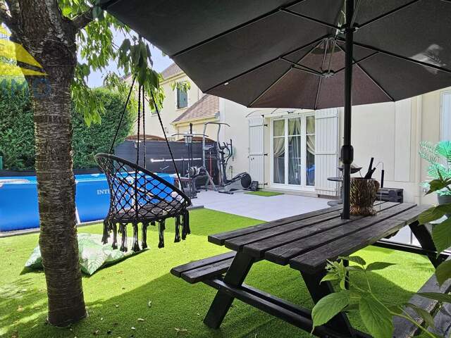 Maison contemporaine 4 chambres à Périgny — photo du bien
