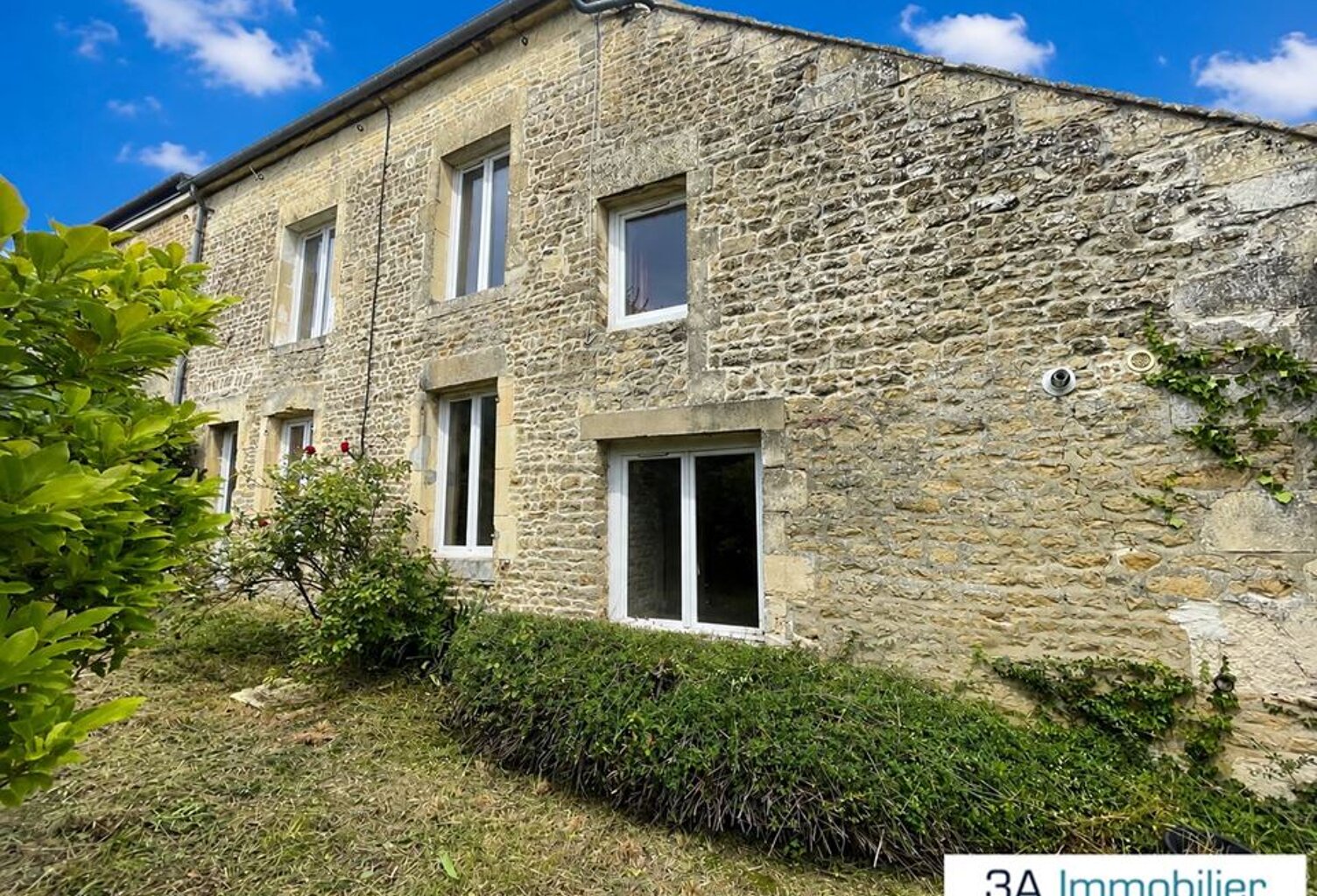 Maison - 157m ² — photo 1