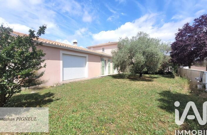 Vente Maison/villa 7 pièces — photo 2