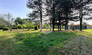 Terrain  1264 m² à vendre à Saint-Vincent-sur-Graon (85540)