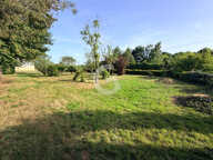 TERRAIN CONSTRUCTIBLE - 1264 M² - A VENDRE - SAINT VINCENT SUR GRAON — photo 2