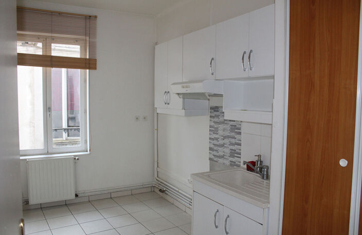 APPARTEMENT AUXERRE - 4 pièce(s) - 118.94 m2 — photo 3