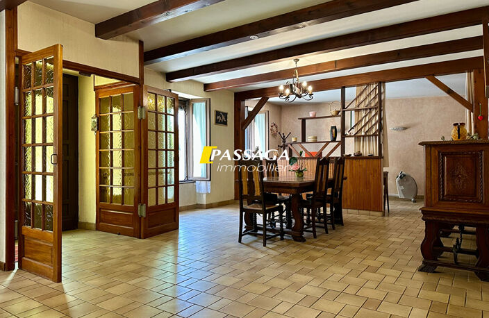 A VENDRE - Ensemble immobilier avec jardin - RECOULES PREVINQUIERES — photo 5
