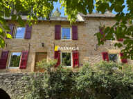 A VENDRE - Magnifique ensemble immobilier avec terrain arboré - SAINT GENIEZ D'OLT ET D'AUBRAC — photo 2