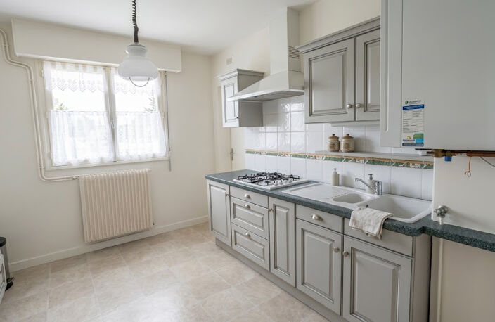 APPARTEMENT TYPE 3-PROCHE CENTRE VILLE — photo 4