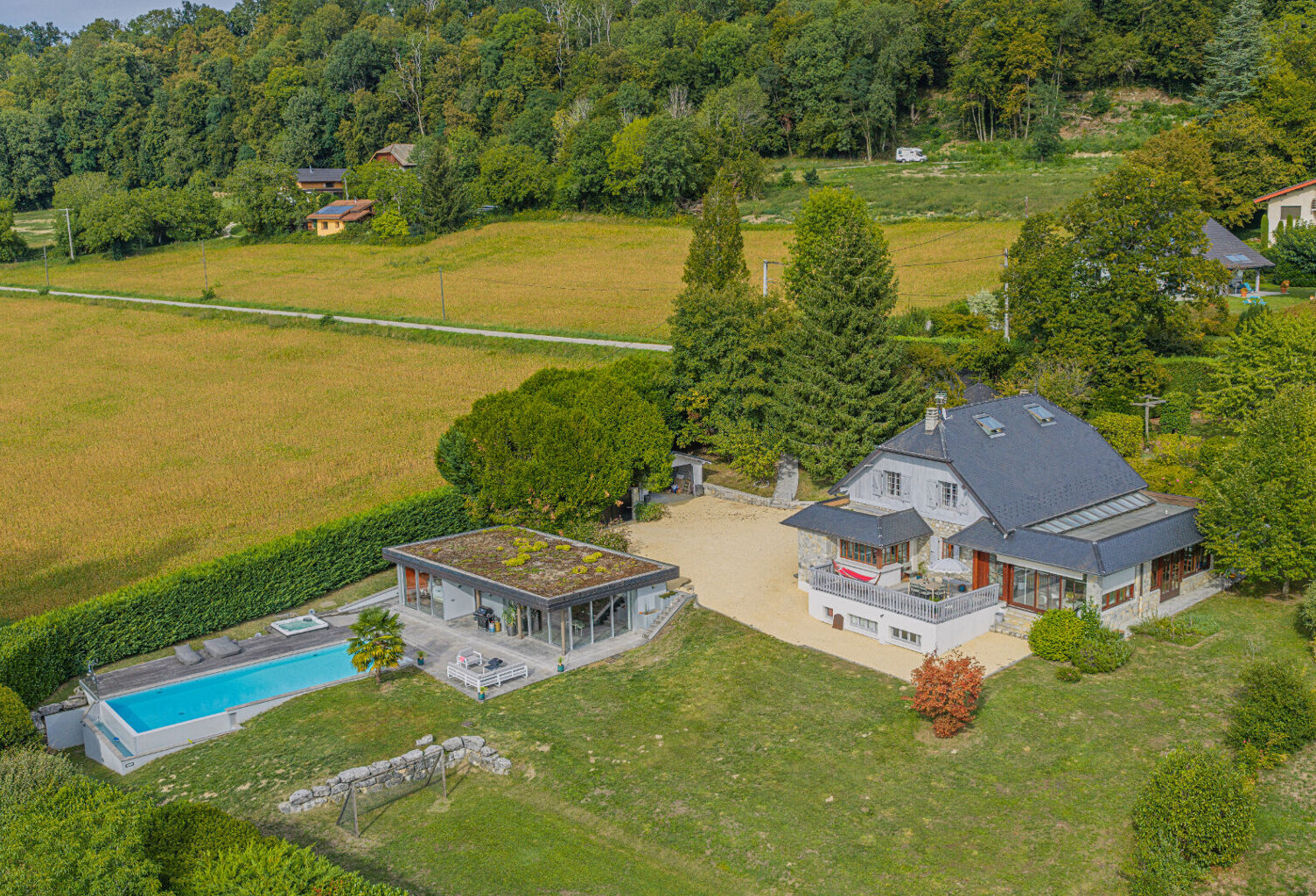 Belle propriété hauteurs Aix les Bains vue lac — photo 1