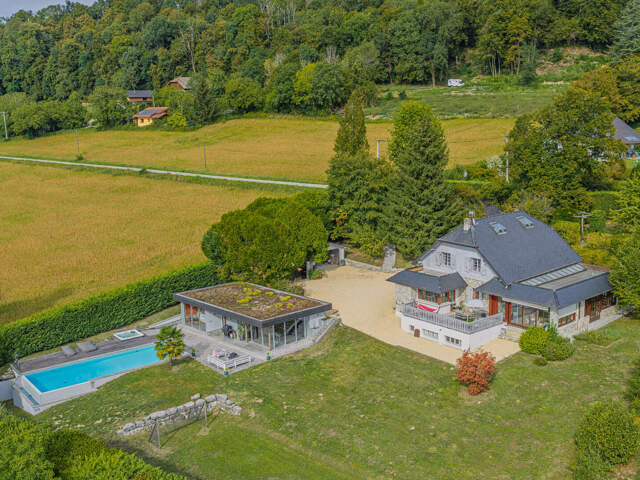 Belle propriété hauteurs Aix les Bains vue lac — photo du bien