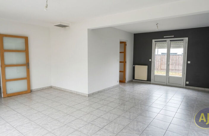 Maison Saint Barthelemy D Anjou 7 pièce(s) 140 m2 — photo 3