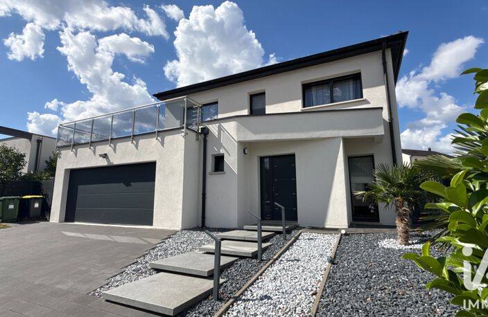 Vente Maison/villa 7 pièces — photo 2