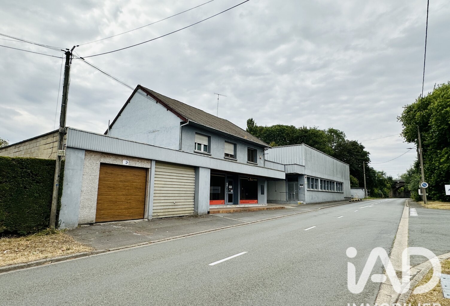 Vente Immeuble 690 m&sup2; — photo 1