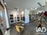 Vente Local commercial 237 m&sup2; — photo 2