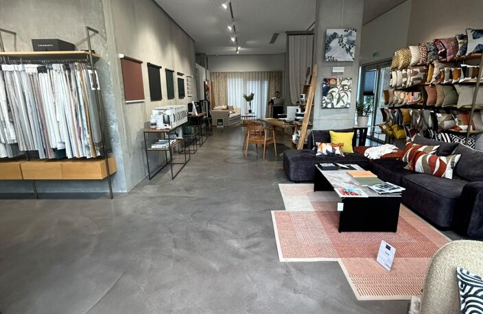Vente Local commercial 237 m&sup2; — photo 3