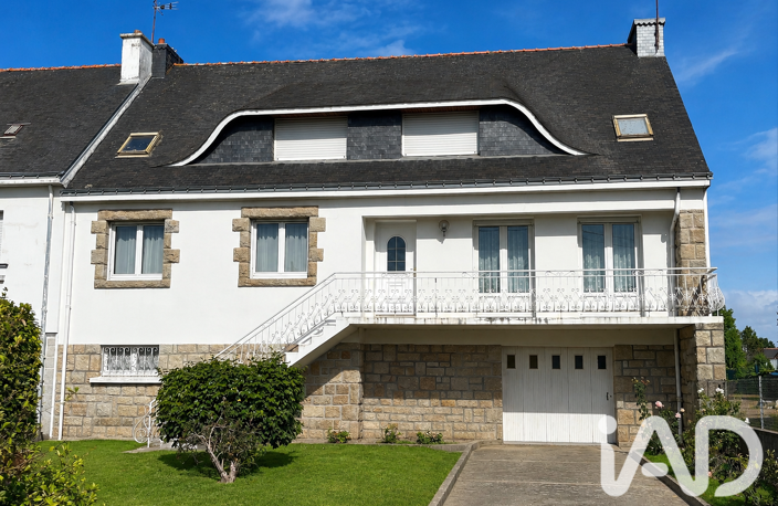 Vente Maison/villa 9 pièces — photo 2