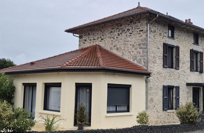 Vente Maison de village 8 pièces — photo 2