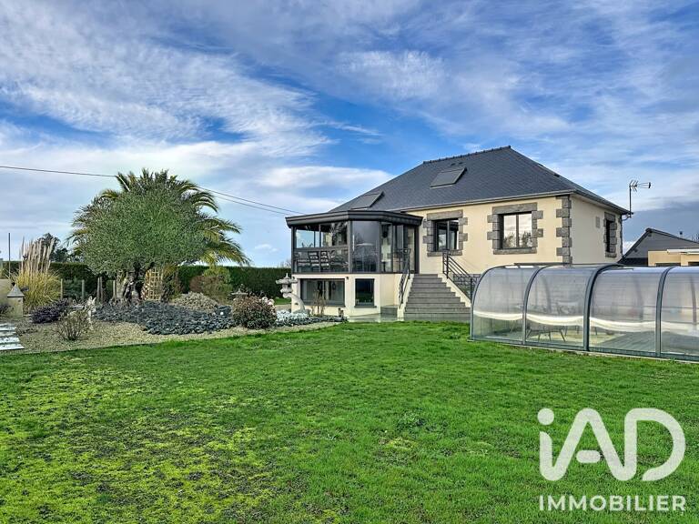 Vente Maison/villa 10 pièces — photo 1