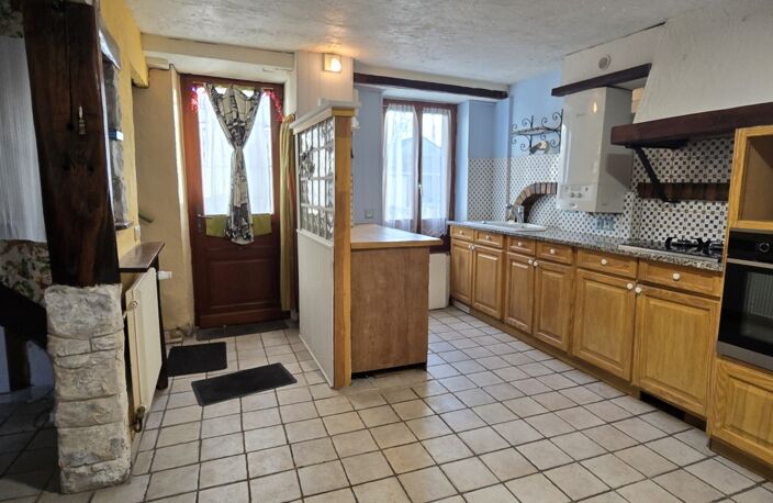 Vente Maison de ville 4 pièces — photo 2