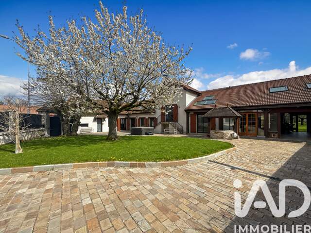 Vente Maison/villa 8 pièces — photo du bien