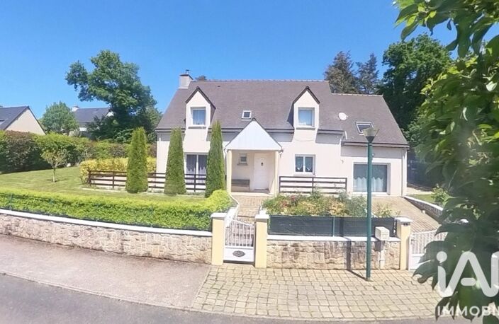 Vente Maison/villa 9 pièces — photo 2